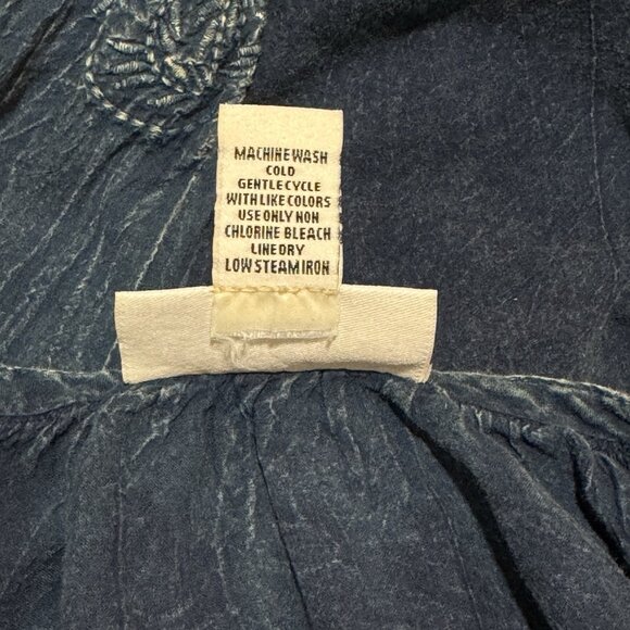 Vintage 90s North Style Denim Chambray Shirt M Mineral Wash Embroidered Western - Picture 7 of 8